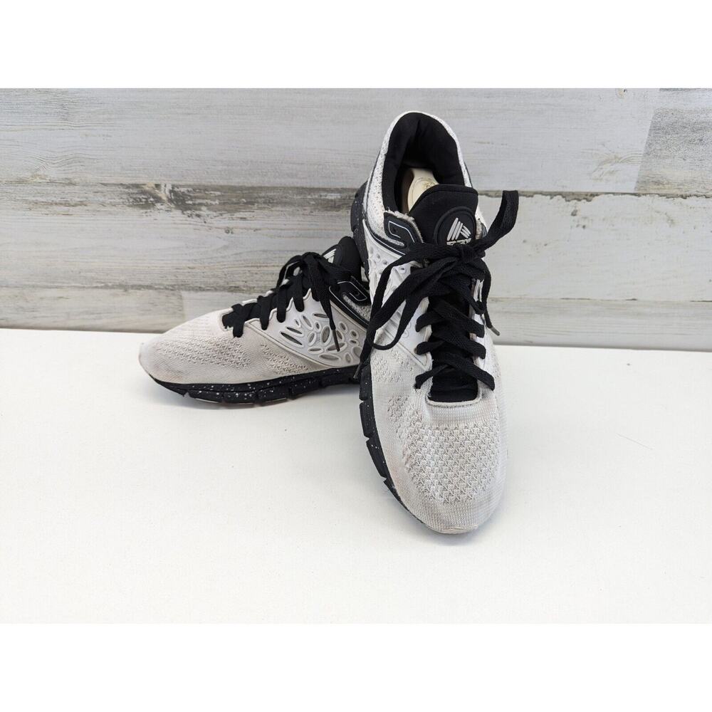 Reebok White Black Splatter Low Top Running Shoes EF6402 AJAX2-k Men's Size 8.5